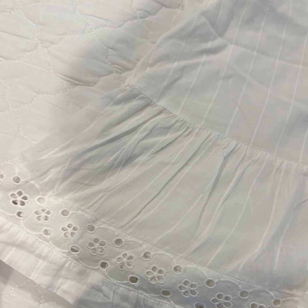 LOFT Women's White Sleeveless Top - Picture 4 of 8